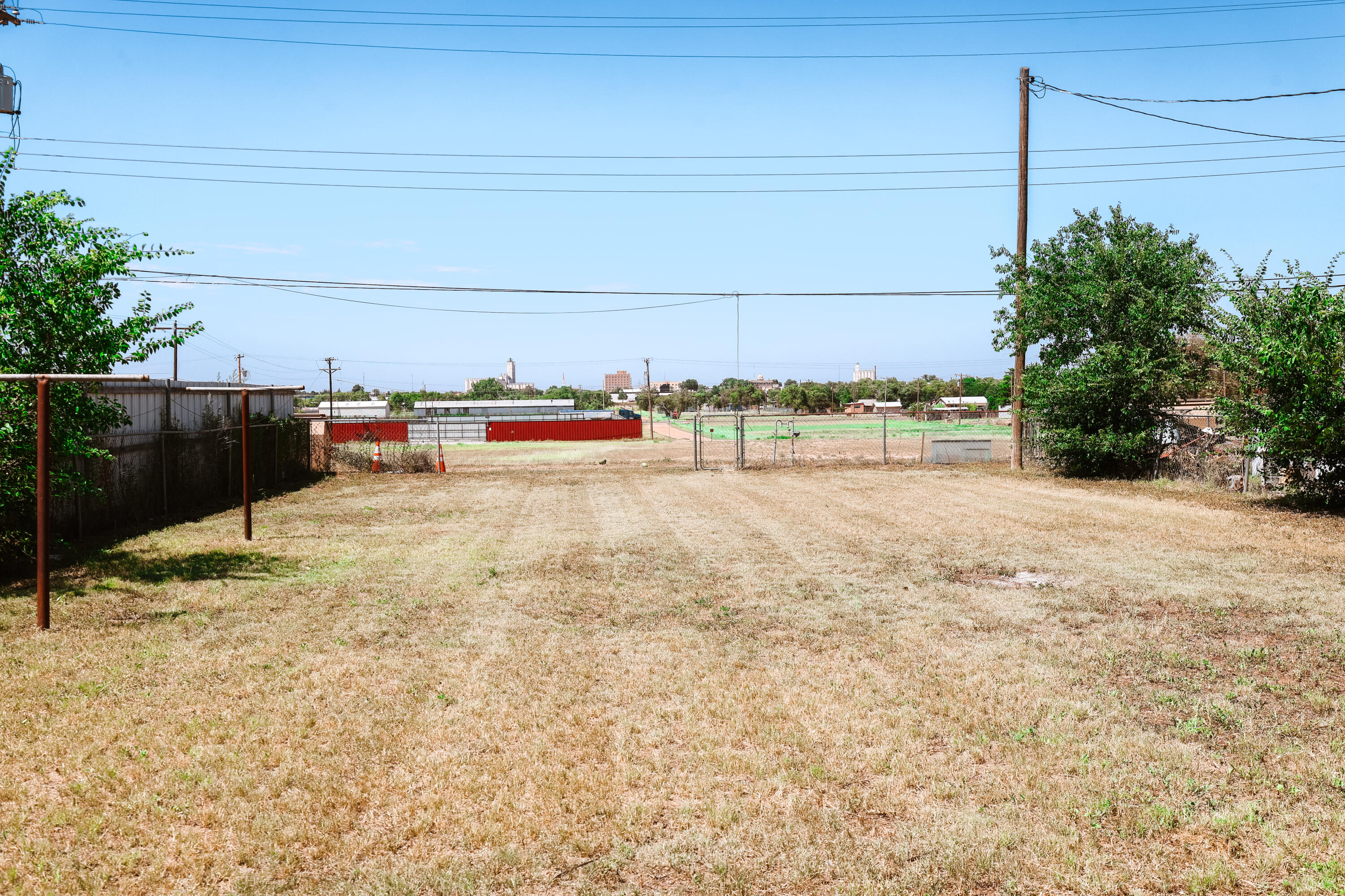 112 Southwest 8th Plainview, TX 79072 - Photo 24 of 24 a view of a terrace view