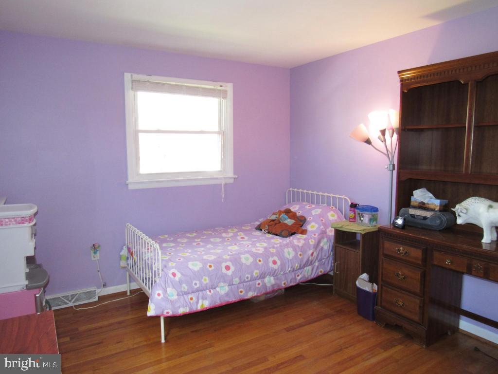 407 West Marion Street Lititz, PA 17543 - Photo 13 of 19