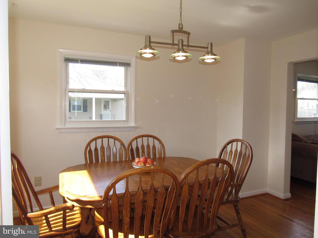 407 West Marion Street Lititz, PA 17543 - Photo 5 of 19