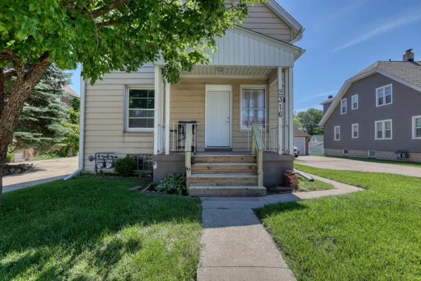 $299,900 | 2316 South 84th Street, West Allis, WI 53227