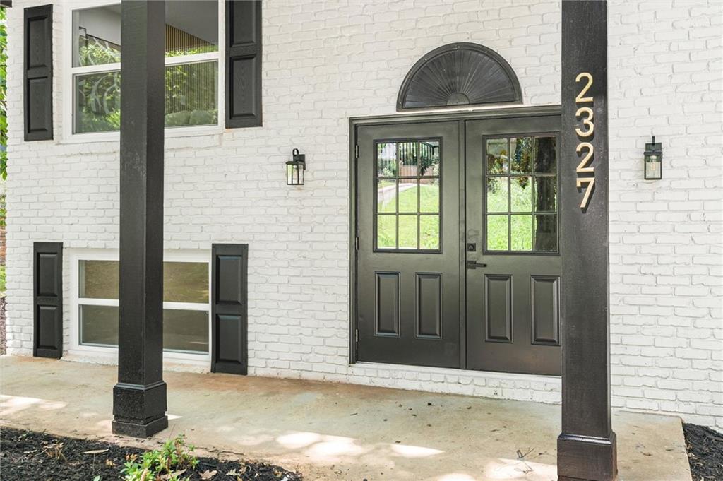 2327 Greenway Drive Decatur, GA 30035 - Photo 4 of 31