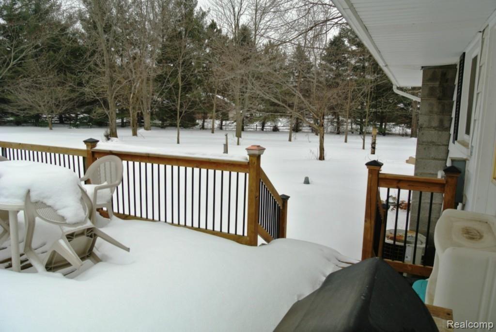 18405 32 Mile Road Armada, MI 48005 - Photo 37 of 58 DECK SIDE YARD.jpg