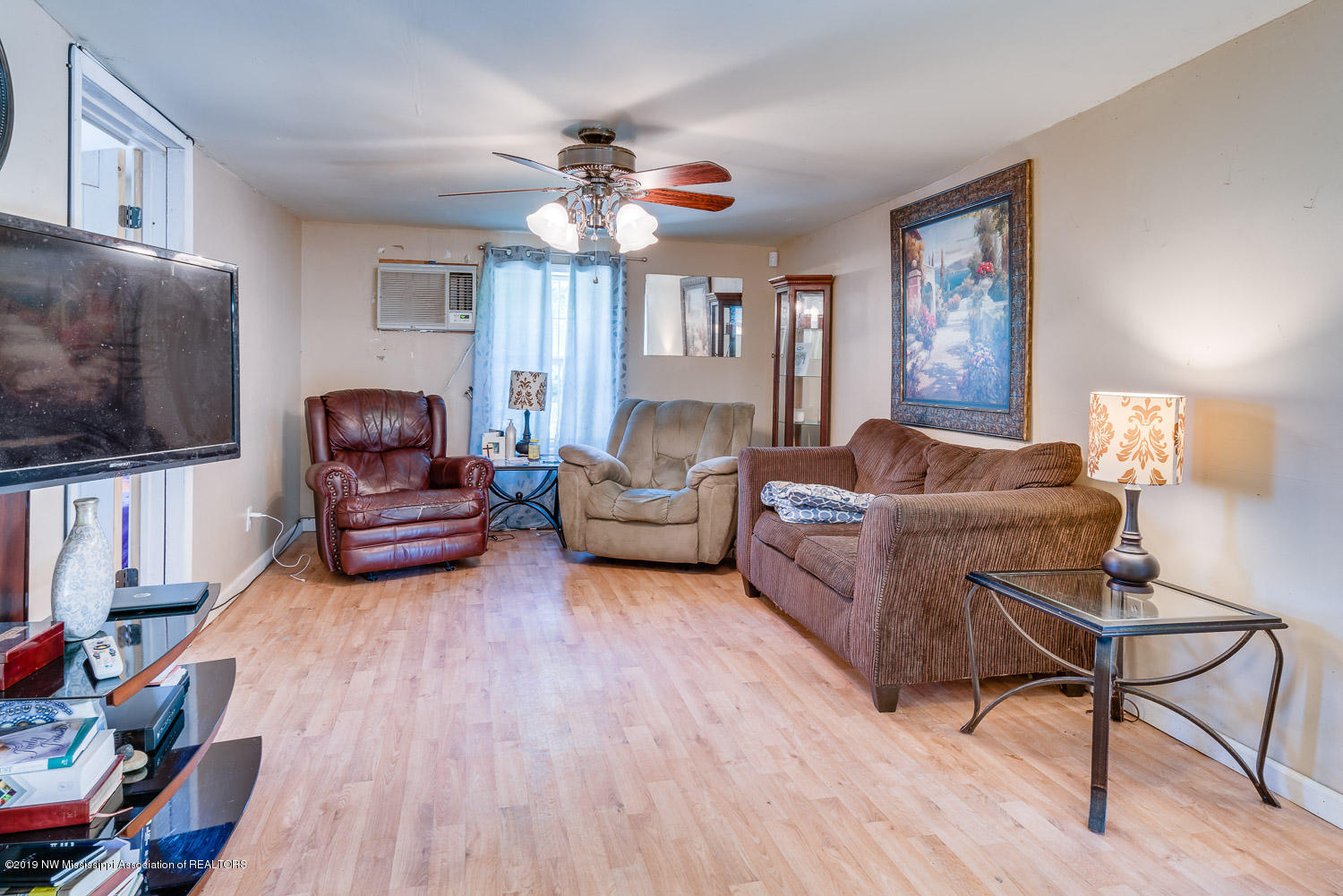 46 River Rhodes Road Holly Springs, MS 38635 - Photo 8 of 25 46-River-Rhodes-snapsold-screen-191624-1