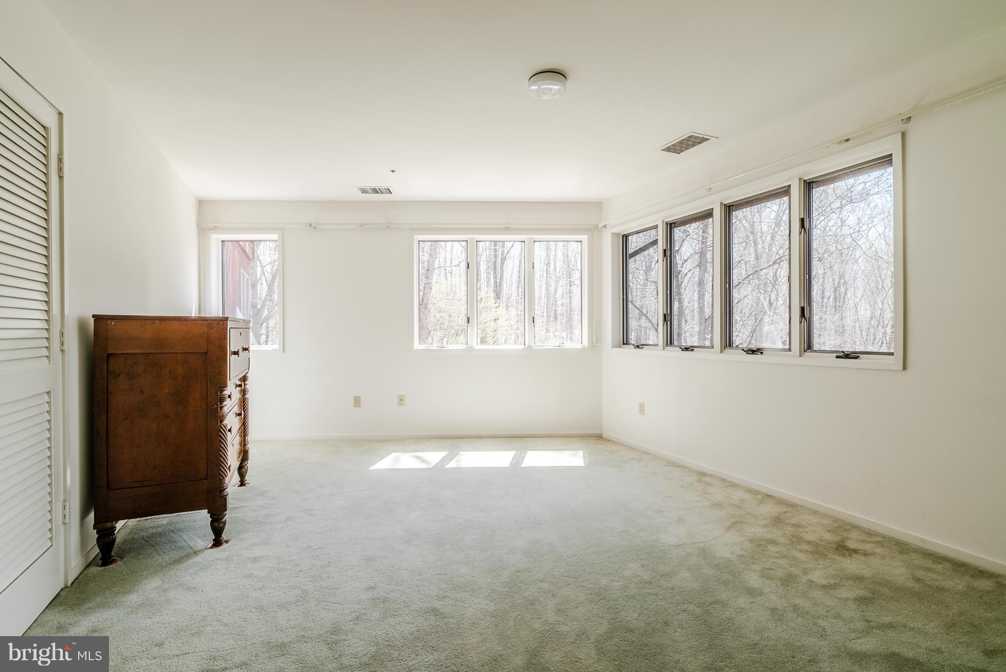 6168 Carters Run Road Marshall, VA 20115 - Photo 11 of 30 Bedroom