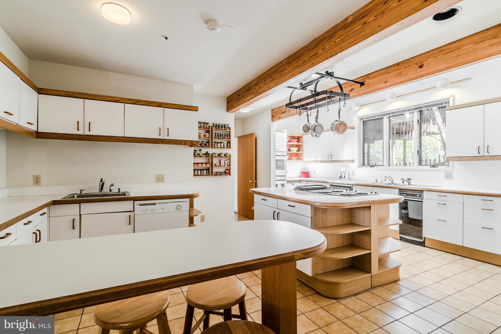6168 Carters Run Road Marshall, VA 20115 - Photo 5 of 30 Kitchen