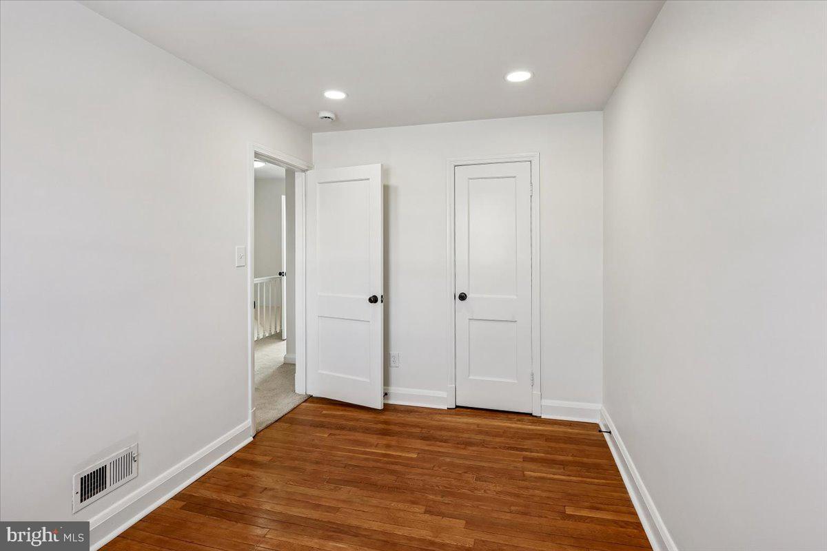1616 Hardwick Road Towson, MD 21286 - Photo 23 of 36 a view of room