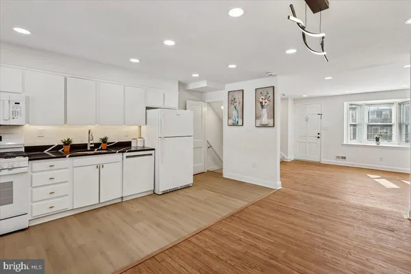 $2,450 | 1616 Hardwick Road, Towson, MD 21286