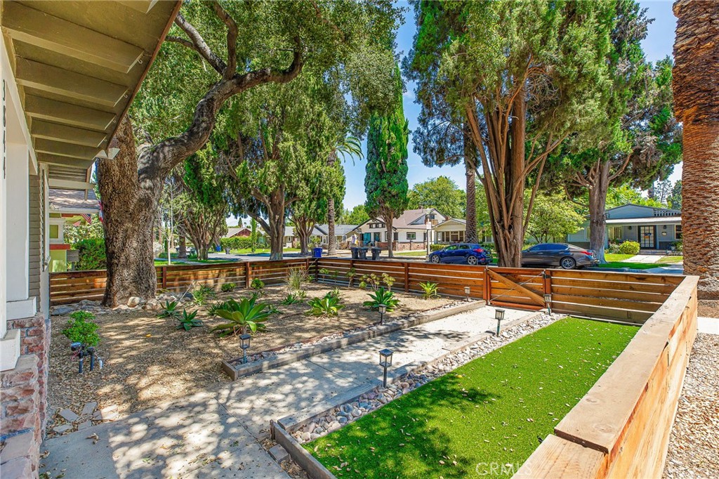 3844 Linwood Place Riverside, CA 92506 - Photo 7 of 70