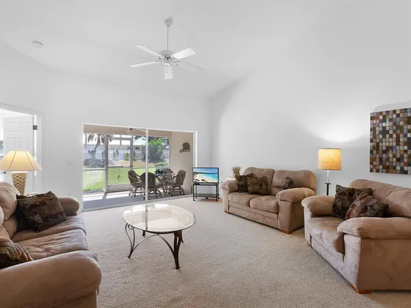 $189,000 | 502 Islamorada Boulevard, Unit 10, Punta Gorda, FL 33955
