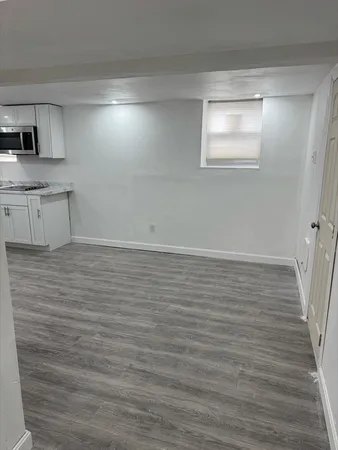 $1,800 | 244 Wilbur Street, Unit 3, Fall River, MA 02724