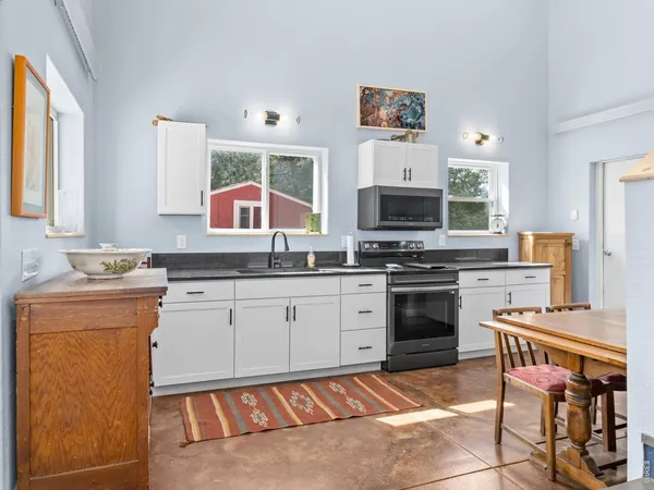 $849,000 | 6761 Highway 36, Estes Park, CO 80517