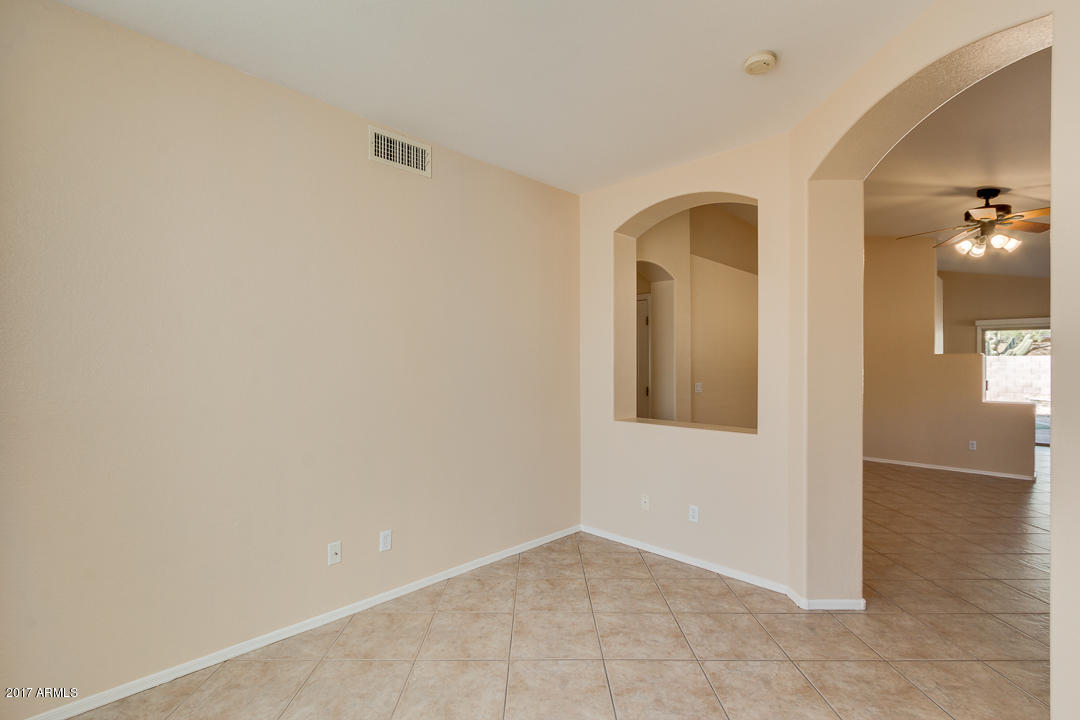 4402 East Rowel Road Phoenix, AZ 85050 - Photo 8 of 37 07-Rowel