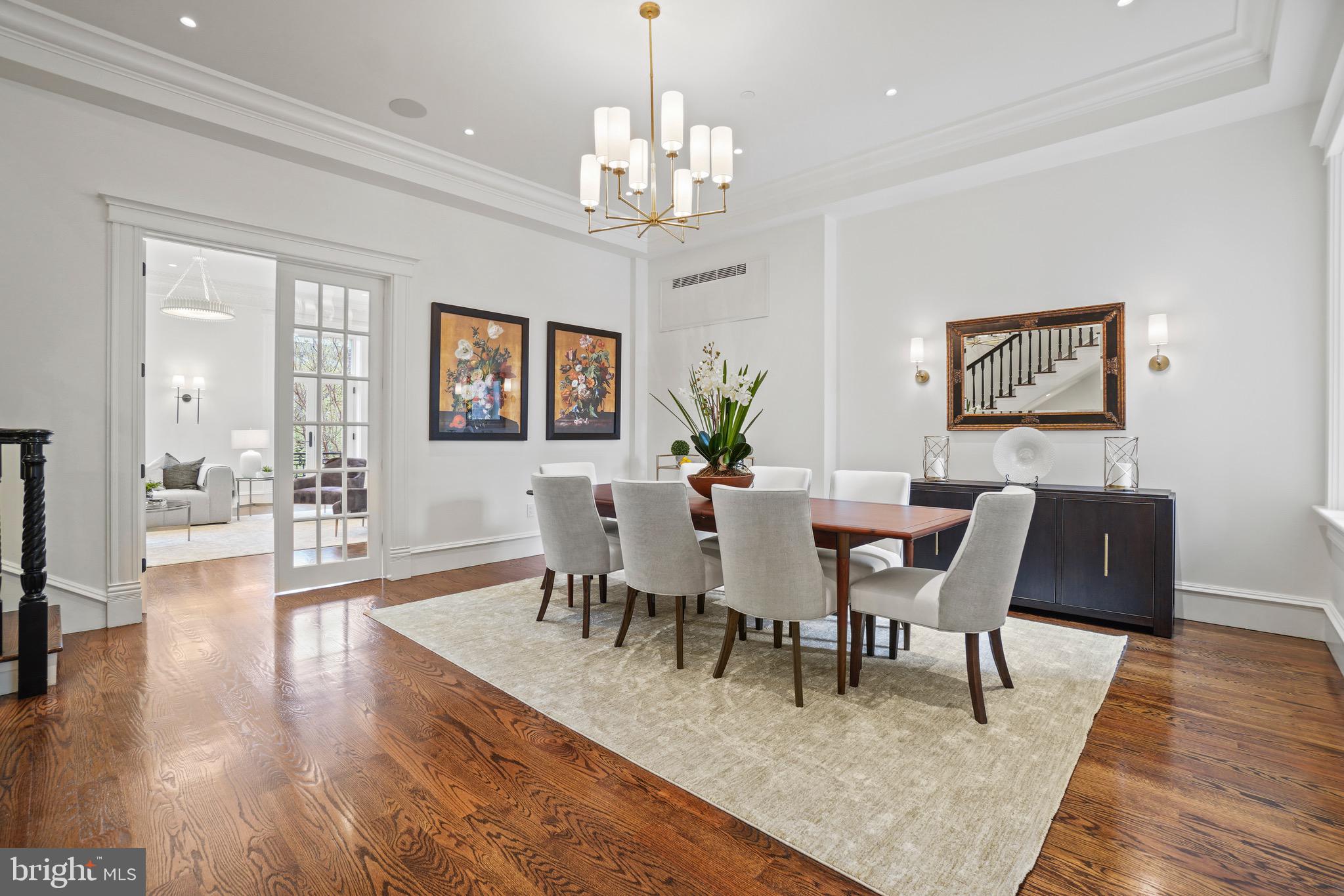 2211 Massachusetts Avenue Northwest Washington, DC 20008 - Photo 9 of 94 Graceful Dining Room