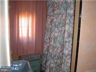 133 West Garrison Road Brookhaven, PA 19015 - Photo 6 of 10 Gallery Image 6