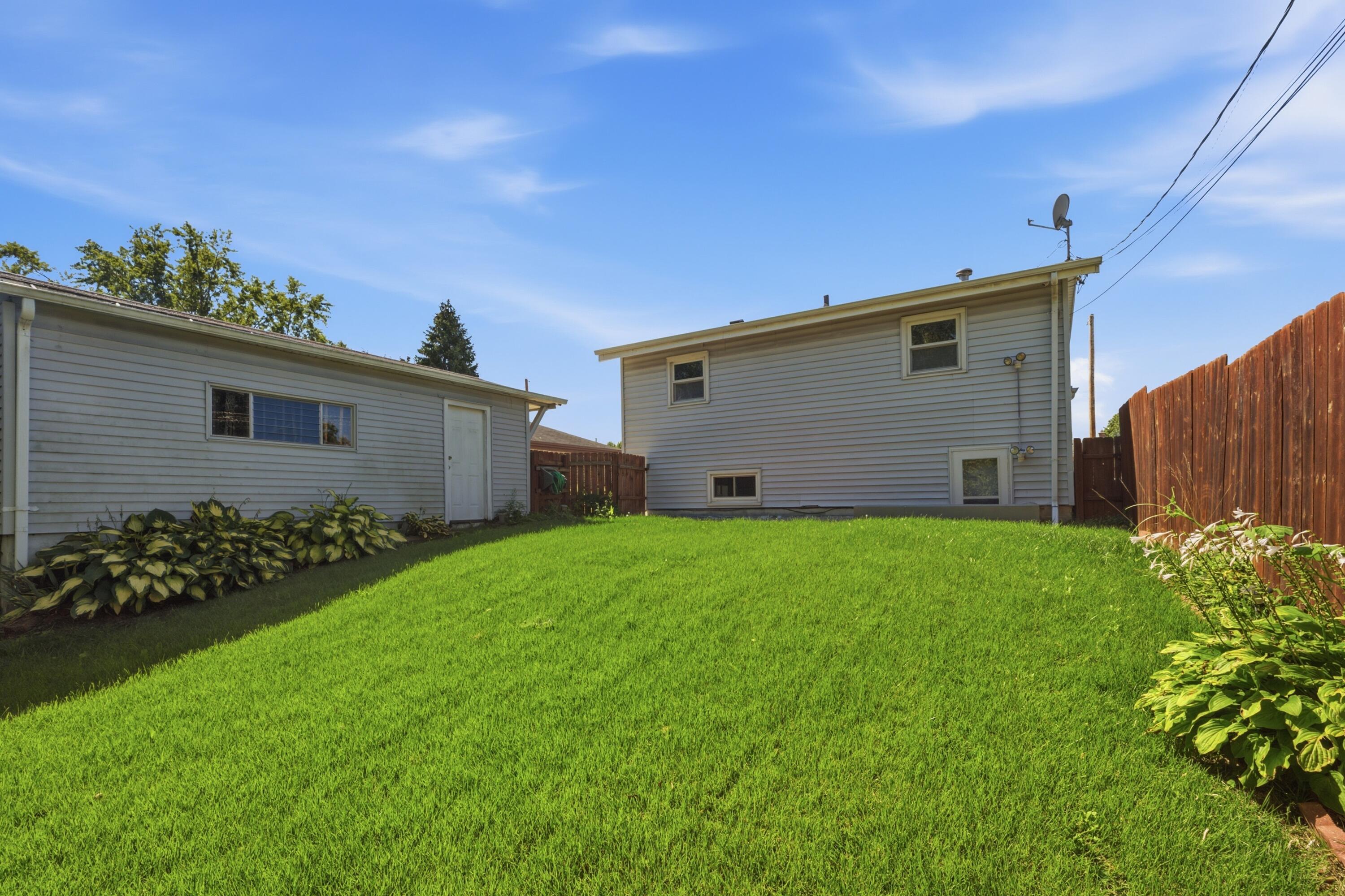 1315 Owen Street Racine, WI 53404 - Photo 19 of 19 1315Owen_025