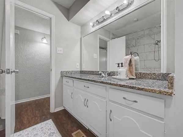 $2,800 | 5019 Blanchard Drive, Dallas, TX 75227