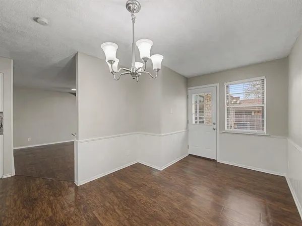 $2,800 | 5019 Blanchard Drive, Dallas, TX 75227