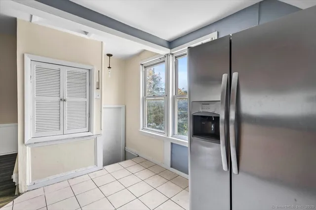 $1,750 | 737 Laurel Avenue, Unit 3, Bridgeport, CT 06604