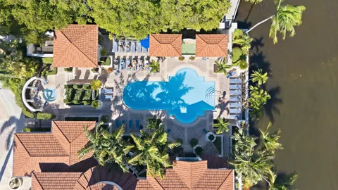 $339,900 | 3221 Tuscany Way, Unit 3221, Boynton Beach, FL 33435