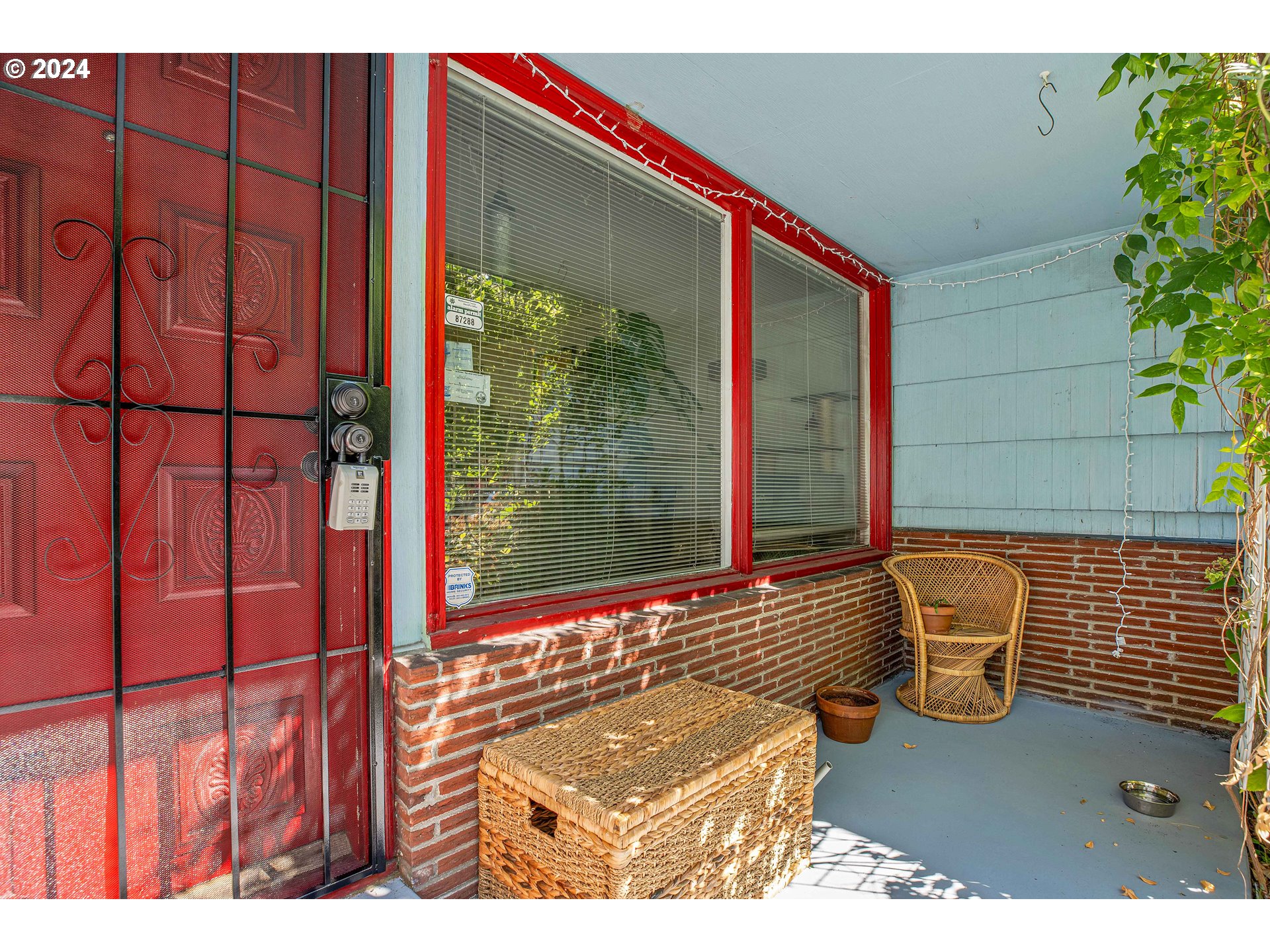 1315 North Russet Street Portland, OR 97217 - Photo 15 of 21 a view of an outdoor space