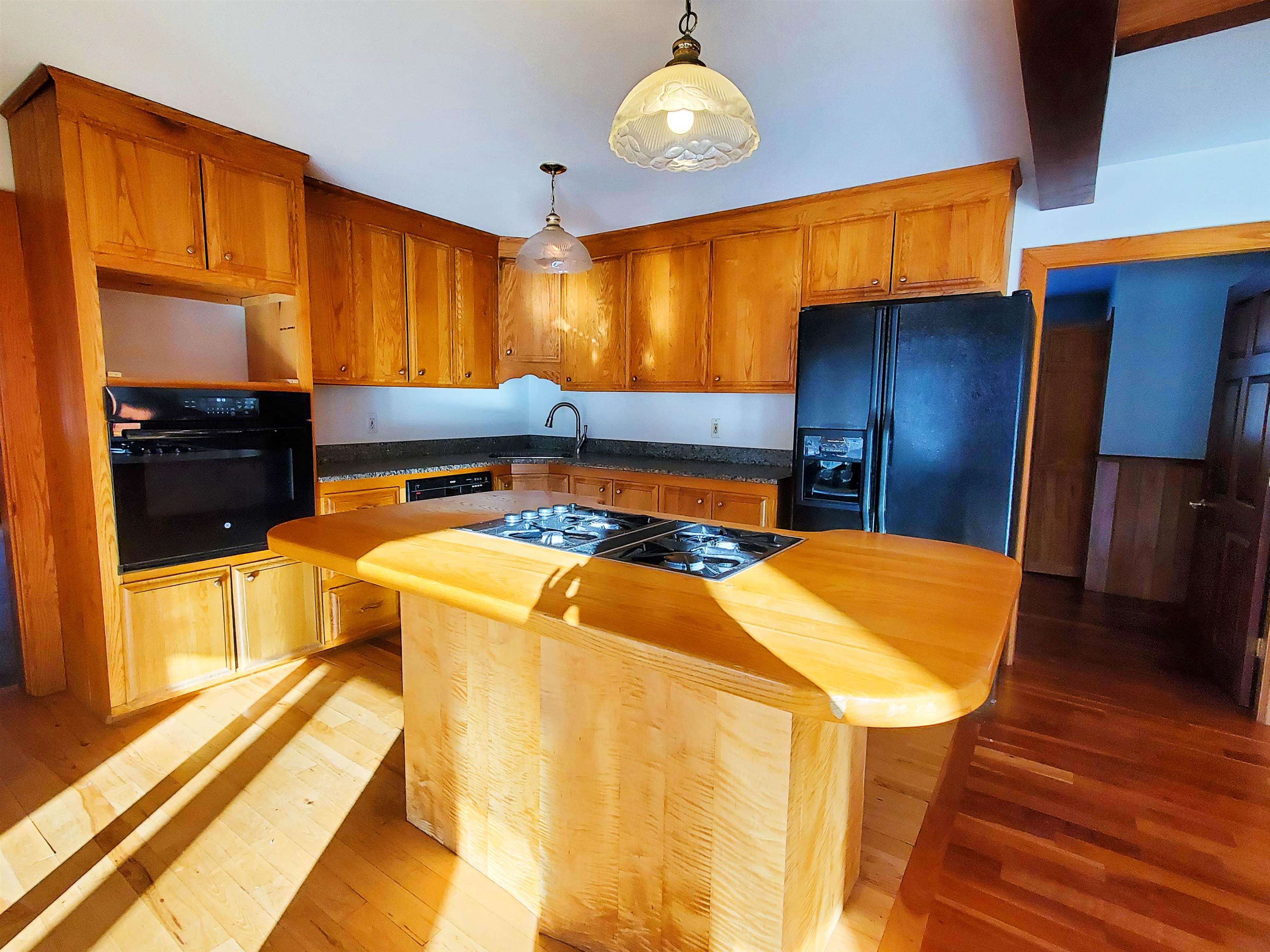 58 Main Street Andover, NH 03216 - Photo 7 of 42