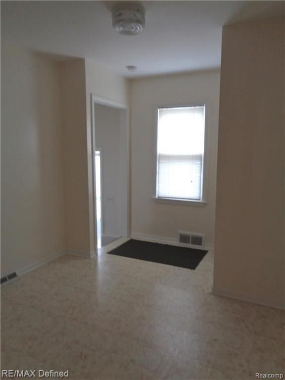 3402 Harrison Avenue Rochester Hills, MI 48307 - Photo 15 of 20
