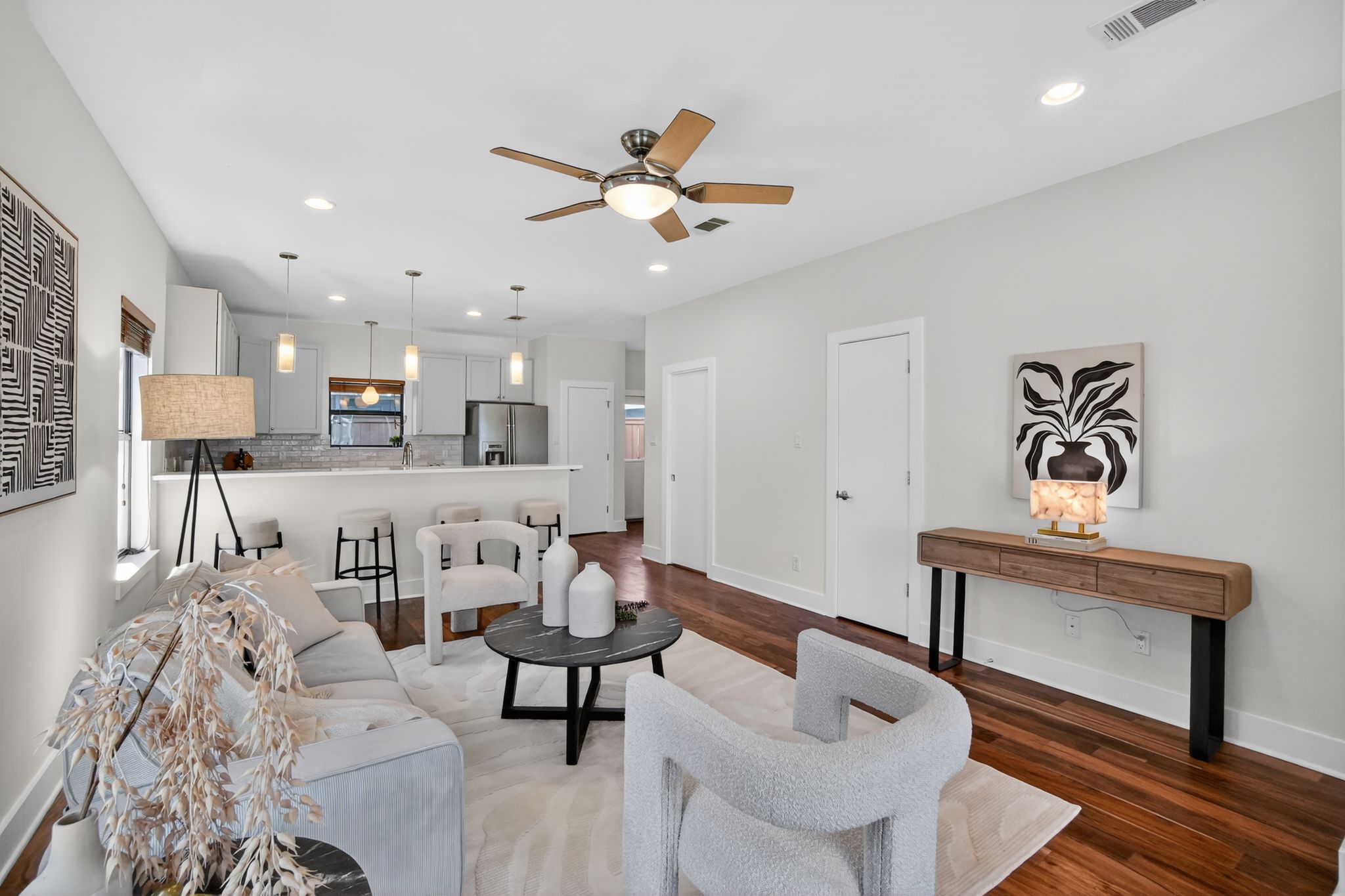 1203 East 2nd Street, Unit A Austin, TX 78702 - Photo 7 of 39 a living room with furniture