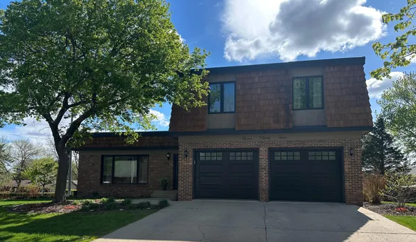 $298,000 | 1134 9th Street North, St. James, MN 56081
