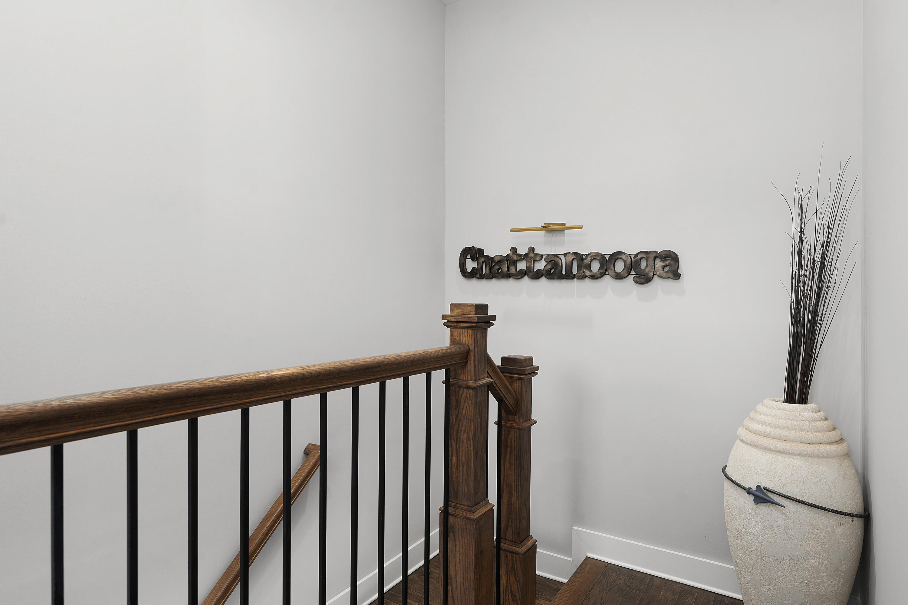 737 Burnside Place Chattanooga, TN 37408 - Photo 18 of 38 25 - 737 Burnside Place - Interior