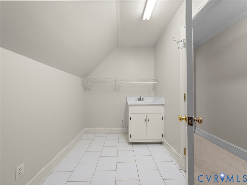 2011 Gamelaw Court Midlothian, VA 23113 - Photo 52 of 77 Laundry Room w/ sink