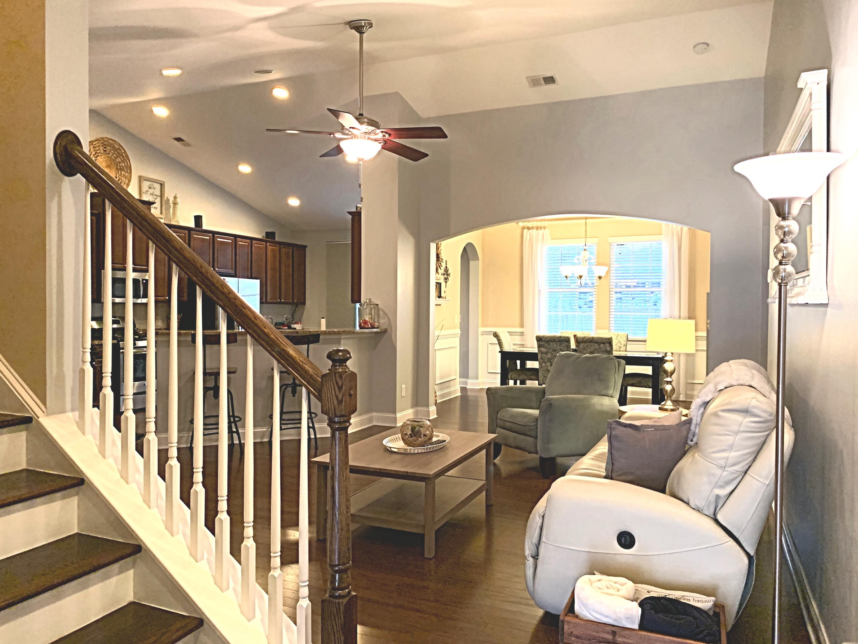 242 Overcup Loop Summerville, SC 29486 - Photo 7 of 37 242 Overcup Loop -- Family room