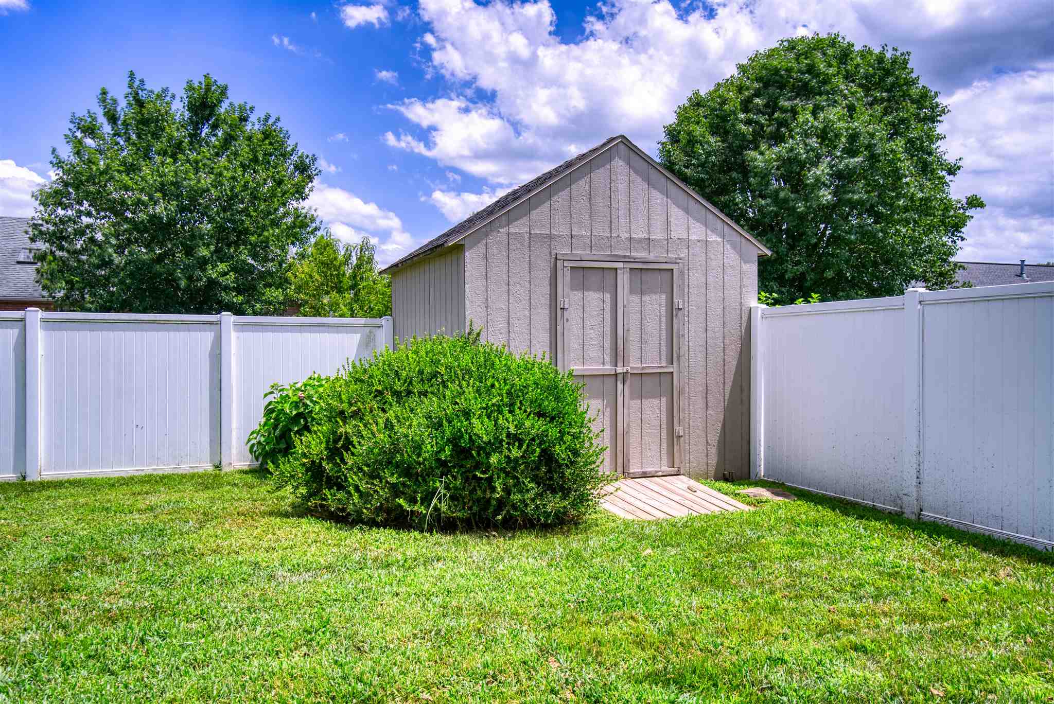 4000 Country Ridge Drive Newburgh, IN 47630 - Photo 20 of 21