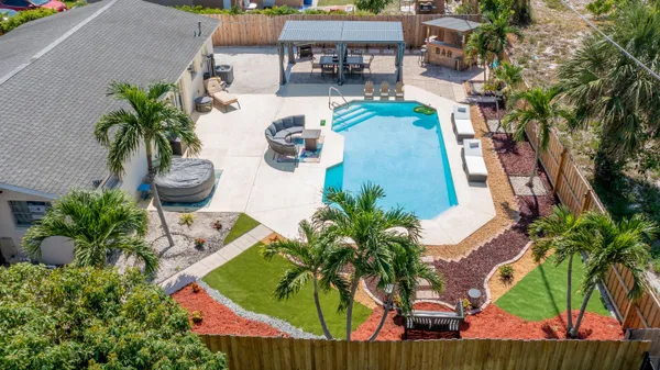 $589,000 | 1416 West Hardee Street, Lantana, FL 33462