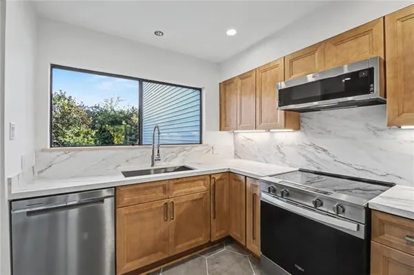 $327,000 | 2856 Steamship Circle, Unit A, New Orleans, LA 70123