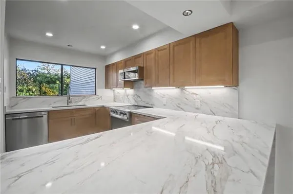 $327,000 | 2856 Steamship Circle, Unit A, New Orleans, LA 70123