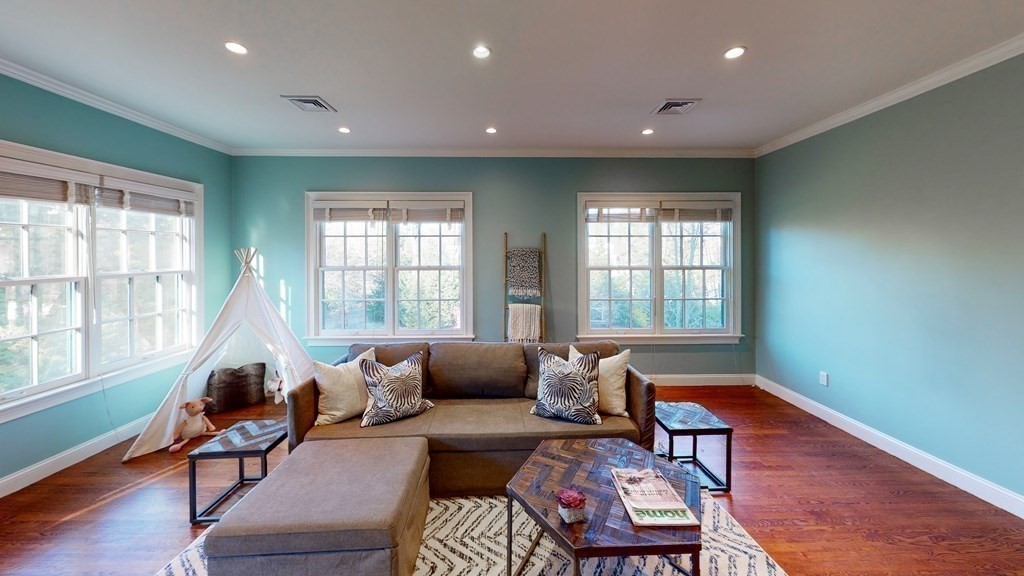 60 Crescent Road Concord, MA 01742 - Photo 18 of 36