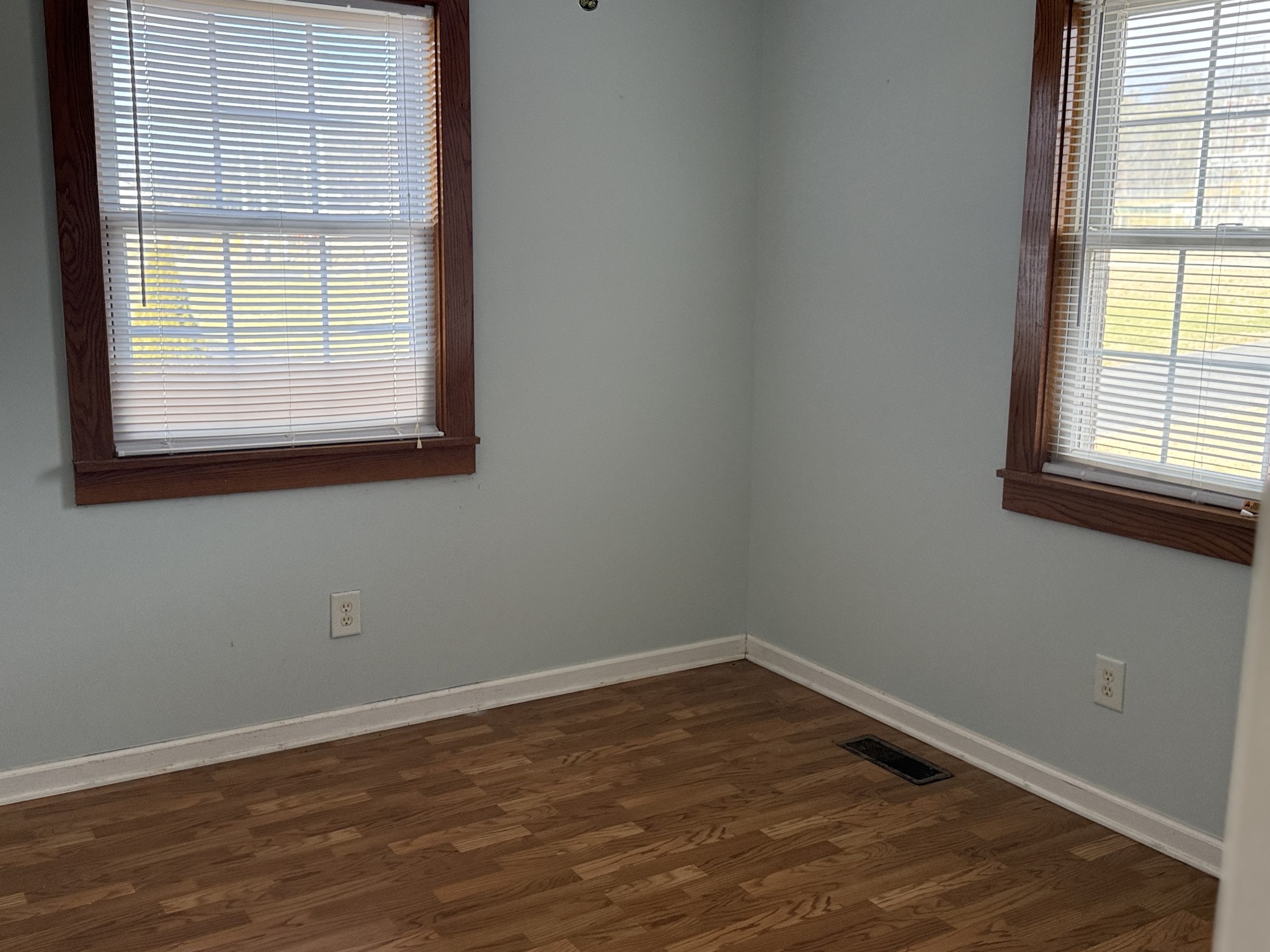 313 Murfreesboro Road Woodbury, TN 37190 - Photo 11 of 12