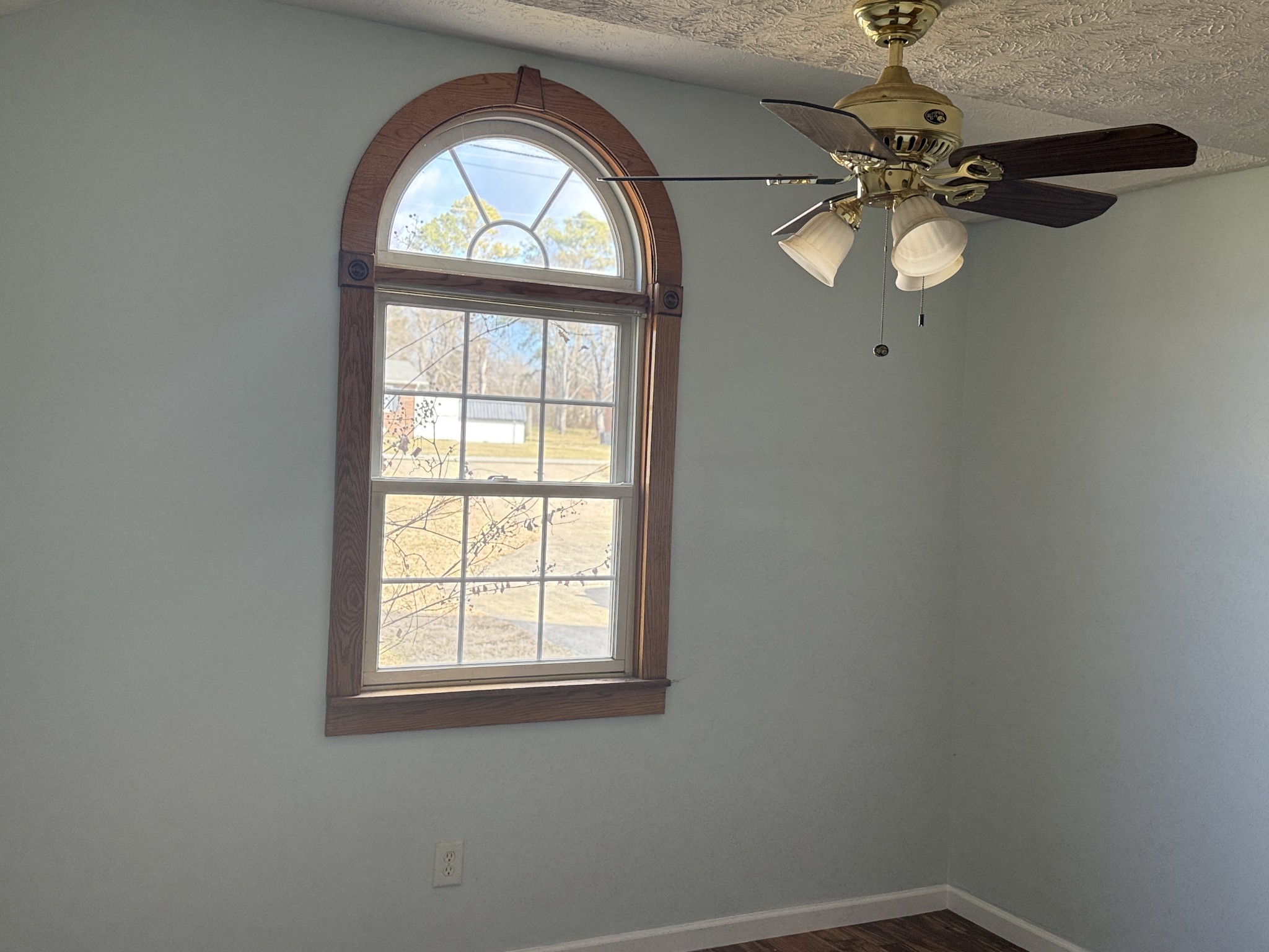 313 Murfreesboro Road Woodbury, TN 37190 - Photo 7 of 12