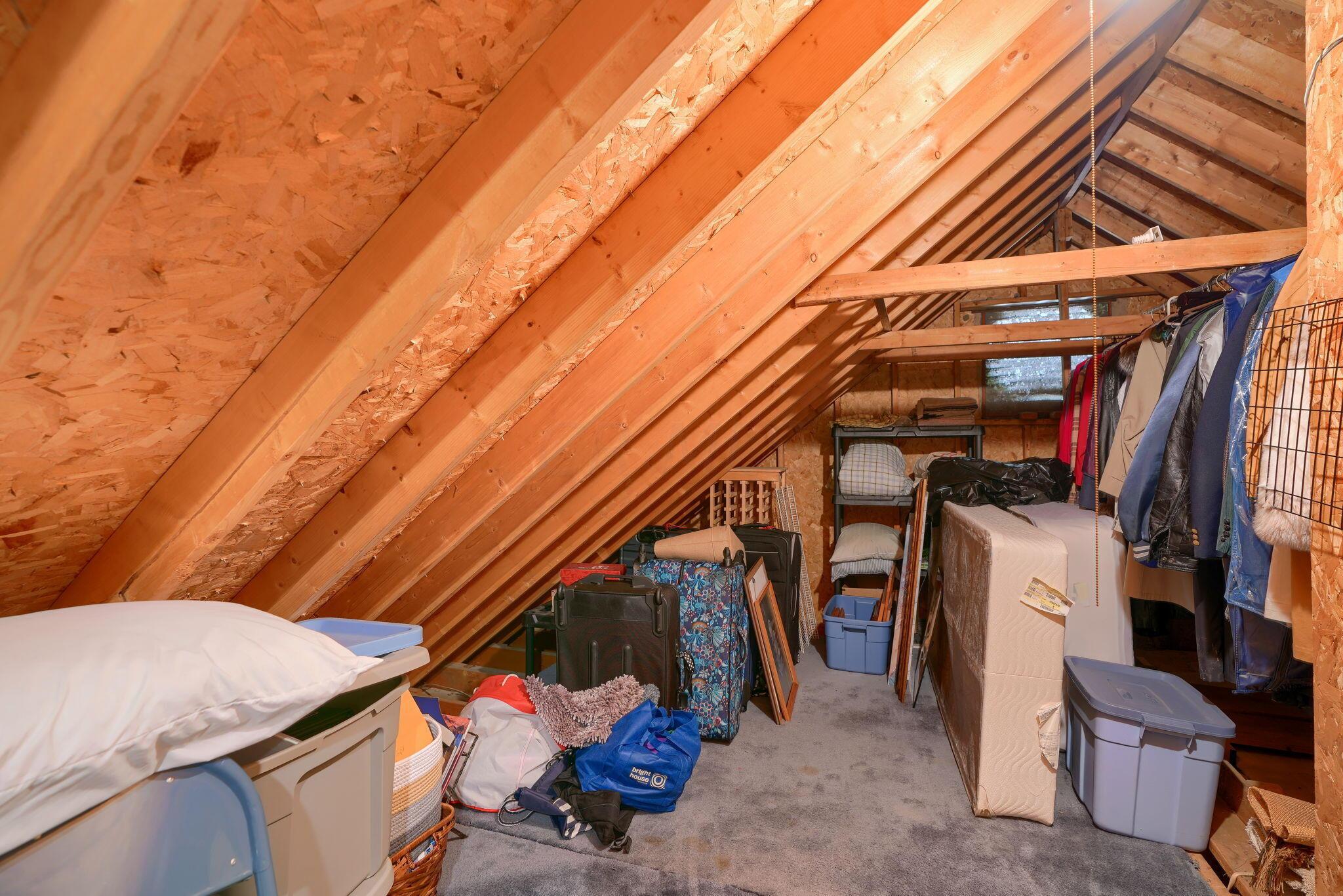 1457 Woodridge Road Marion, OH 43302 - Photo 32 of 80 Dressing Room storage space