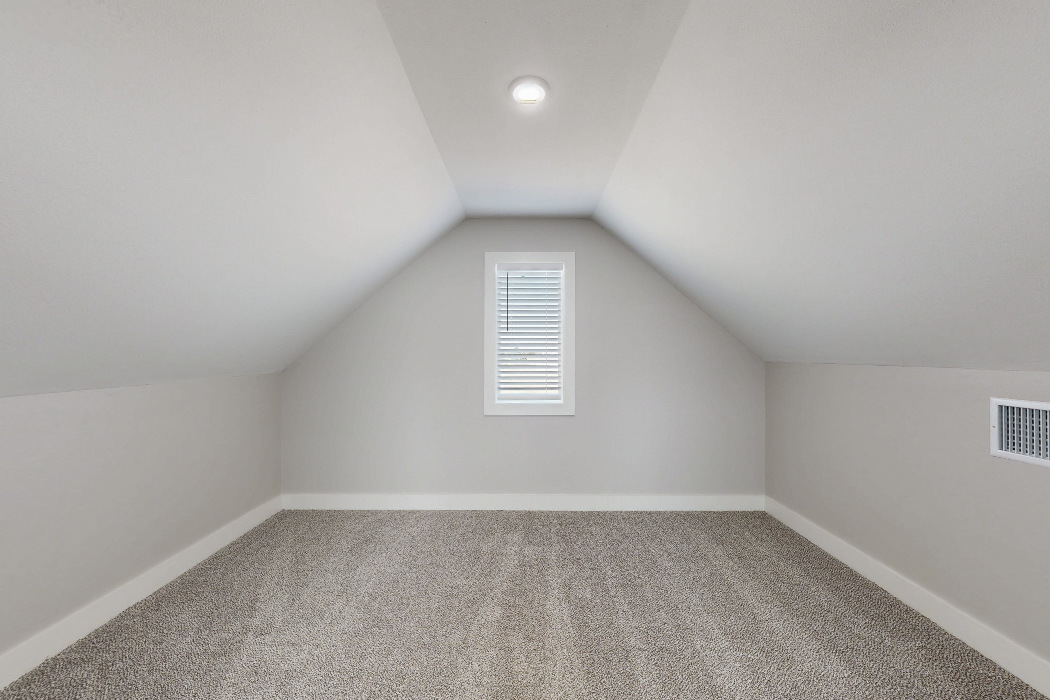 13504 Hudson Farms Road Franklin, TX 77856 - Photo 42 of 49 a view of empty room
