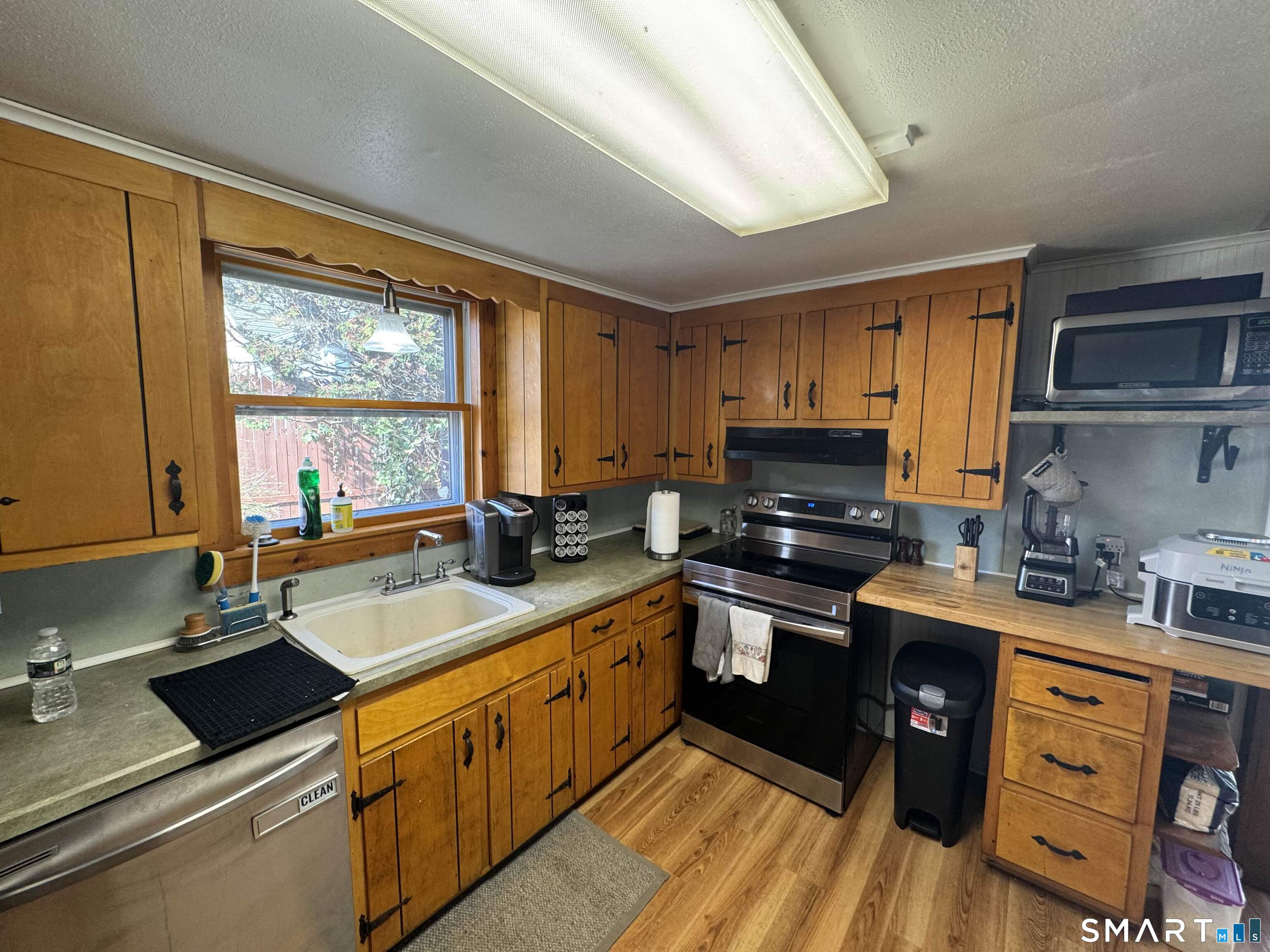 527 Worthington Ridge Berlin, CT 06037 - Photo 13 of 27