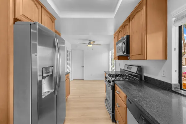 $2,700 | 72384 Ridgecrest Lane, Palm Desert, CA 92260