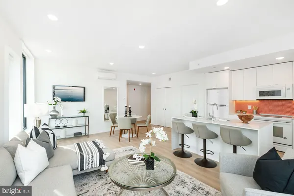 $2,095 | 1141-49 North Front Street, Unit 602, Philadelphia, PA 19123