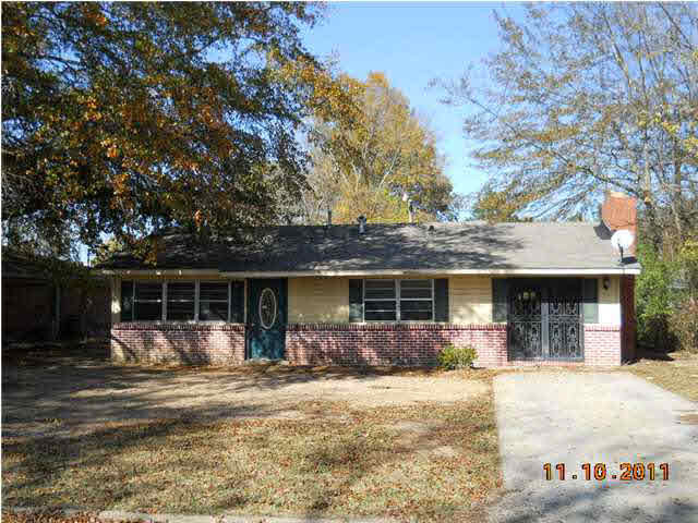 817 Mead Street West Point, MS 39773 - Photo 1 of 10 Photo 1