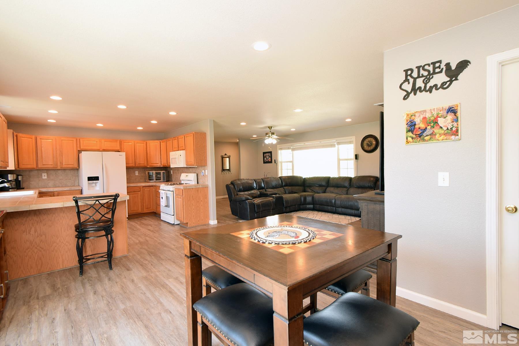 105 Buckboard Circle Reno, NV 89508 - Photo 21 of 39 Photo 22