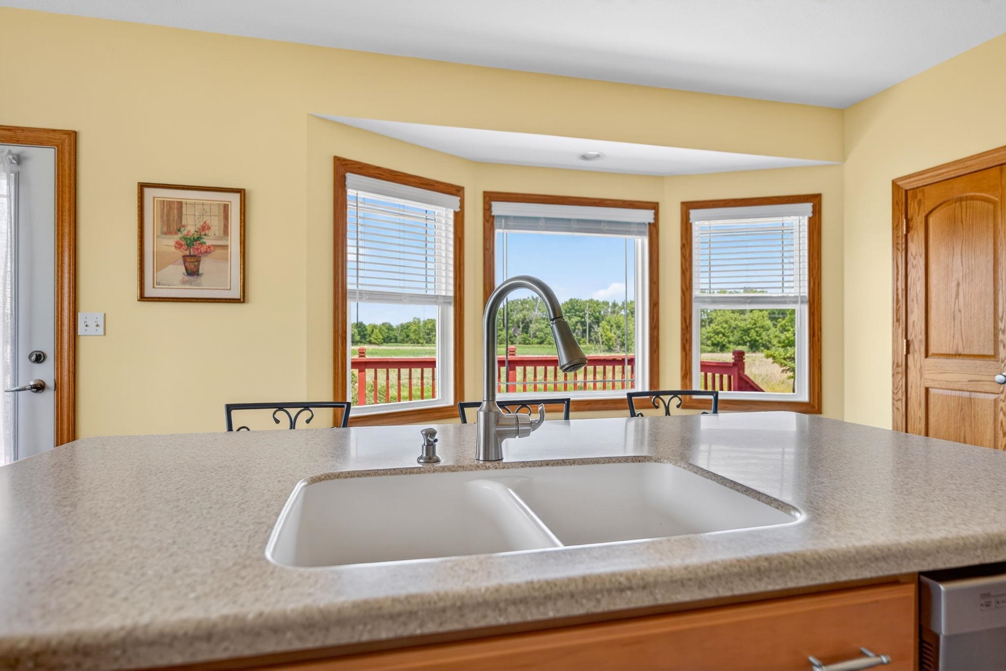 6880 East Cherry Hill Road Ridott, IL 61067 - Photo 16 of 60