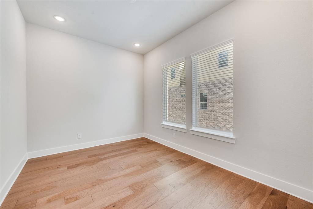 736 Ash Road Plano, TX 75075 - Photo 17 of 29 Representative Photo