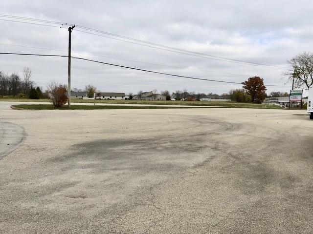 1539 Us Rt 6 Morris, IL 60450 - Photo 14 of 17