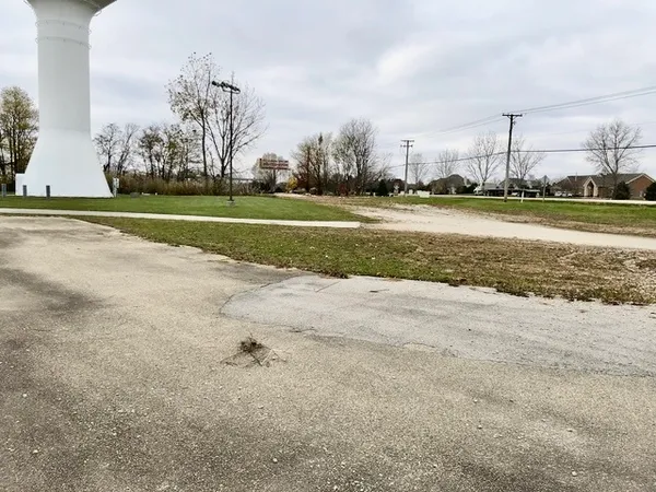 $899,000 | 1539 Us Rt 6, Morris, IL 60450