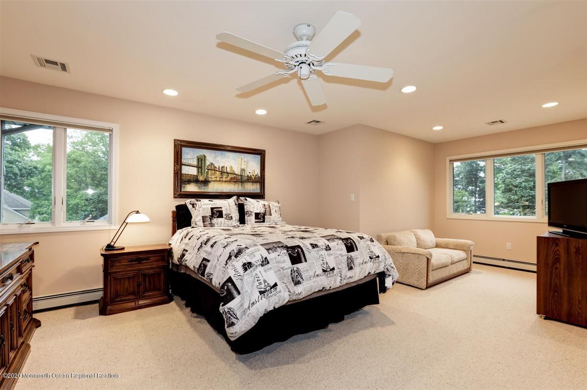597 Winding River Road Brick, NJ 08724 - Photo 18 of 30 Guest bed 2 with sitting area
